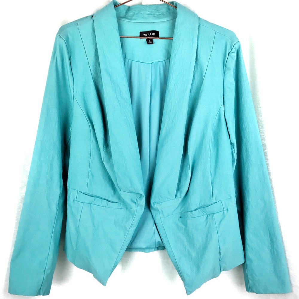 TORRID Womens Blazer Jacket Cutaway Front